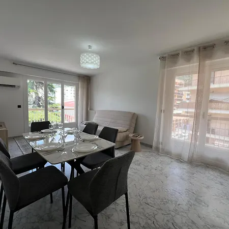 Familial T3 Terrasse, Clim & Parking Gratuit Appartement Nice
